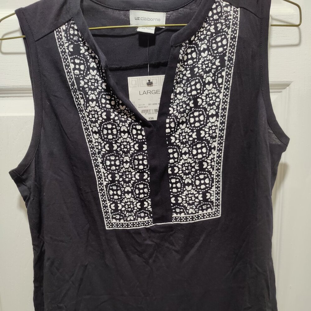Liz Claiborne Black and white blouse